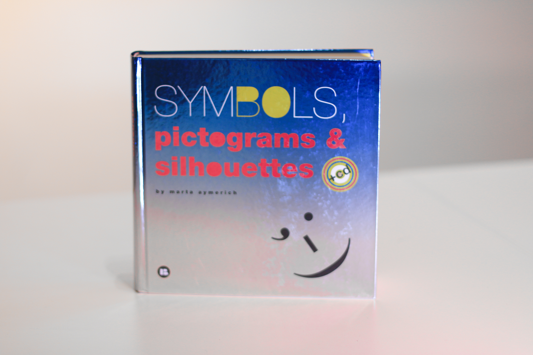 Symbols, Pictograms & Silhouettes